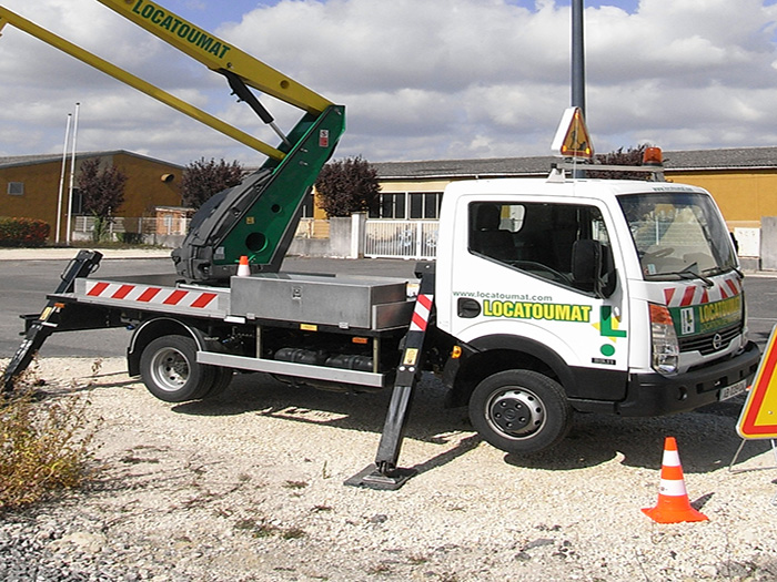 Nacelles sur camion