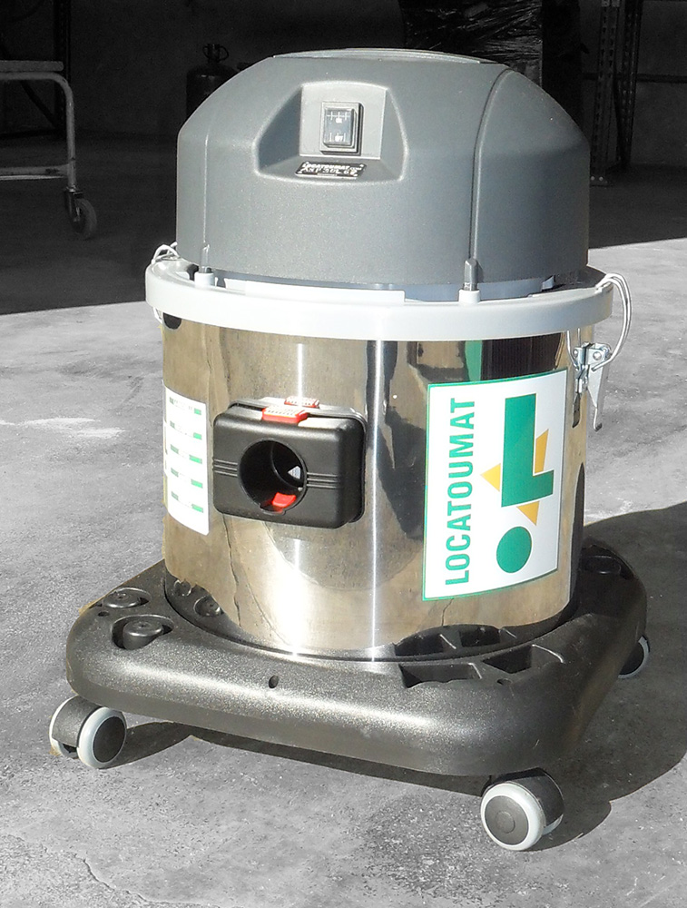 ASPIRATEUR MIXTE 30L 220V