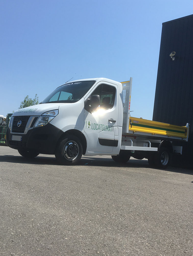 Camion benne 3T5 